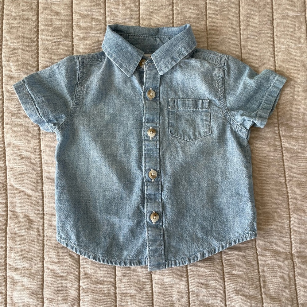 Old Navy Button Down With Pocket